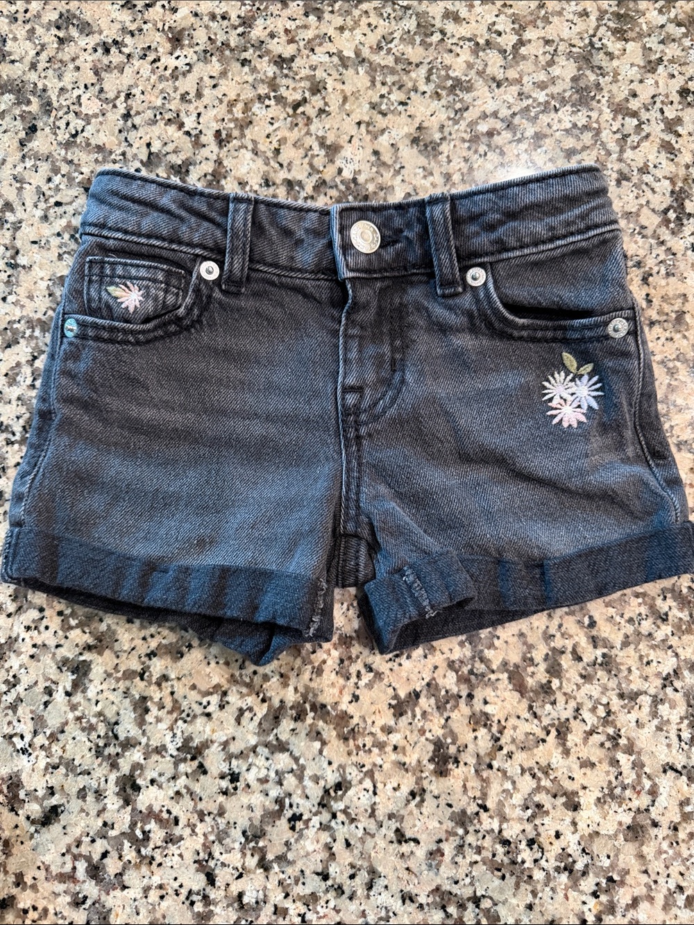 Girls' Cat & Jack Dark Gray Denim Shorts with Embroidered Flowers XS (4/5)